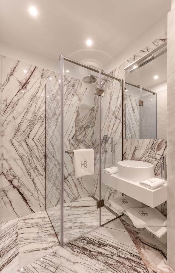 Basis Apartments - Adults Only Киев Екстериор снимка